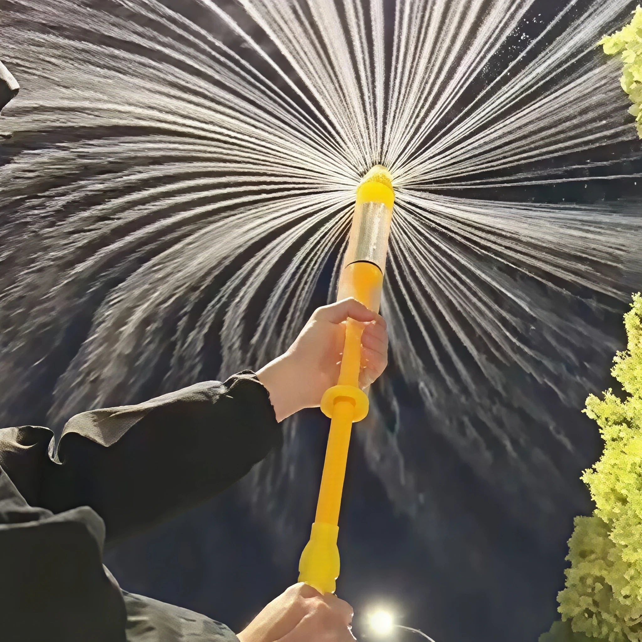 Fireworks Pull-Back Water Gun